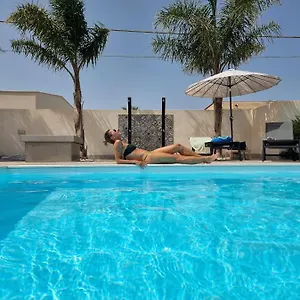 https://mrbrown-cinzia-resort-beach.sicilyhotelsitaly.net